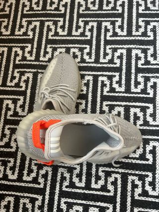 Adidas Yeezy Boost 350 V2 Tail Light