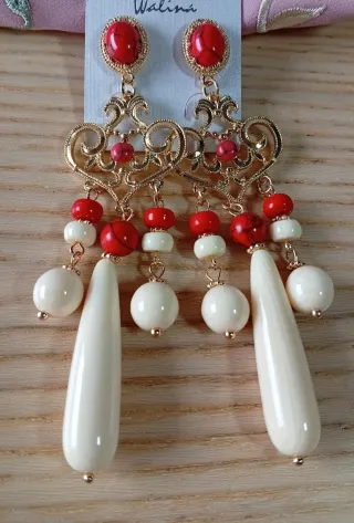 Pendientes Flamenca Hueso y Coral Walina