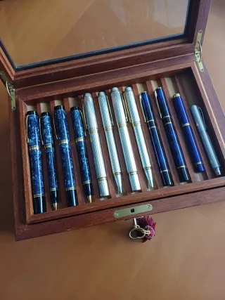 Caja Guarda Plumas Madera Caoba