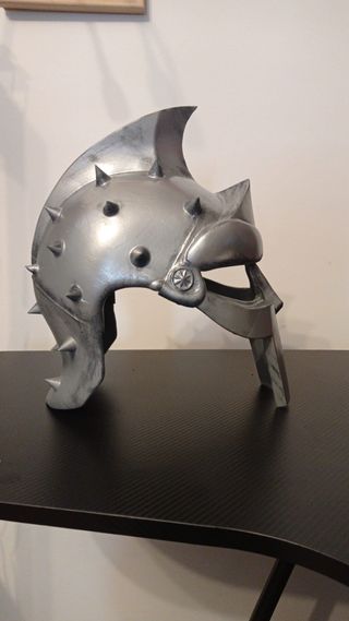 Il Gladiatore elmetto