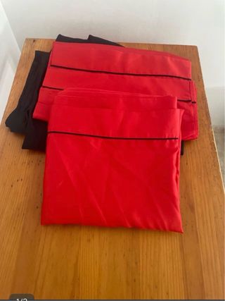 Juego de sábanas rojo y negro