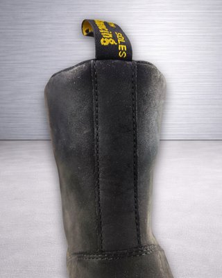 Dr. Martens Crewson Nubuck Negras 44 Hombre Nuevas