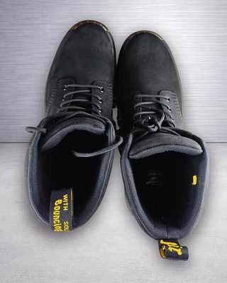 Dr. Martens Crewson Nubuck Negras 44 Hombre Nuevas