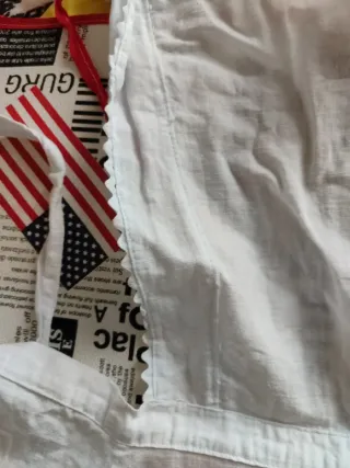 3 delantales y 1 mantel