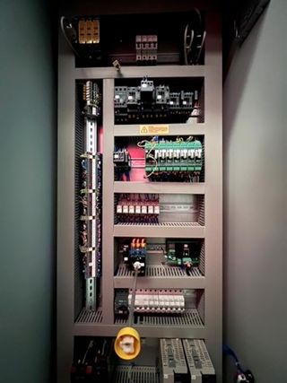 Plegadora CNC Durma AD-R-40175