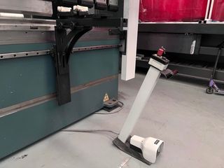 Plegadora CNC Durma AD-R-40175