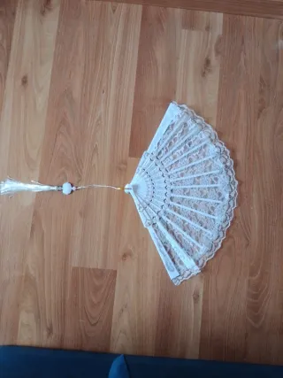 Sombrilla encaje y abanico para ceremonias