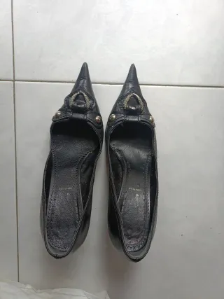 Scarpe con tacco in pelle nera