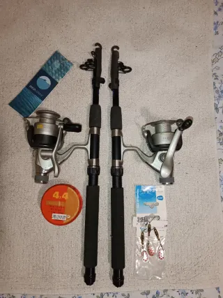 2 Cañas de Pescar con Carretes y Accesorios