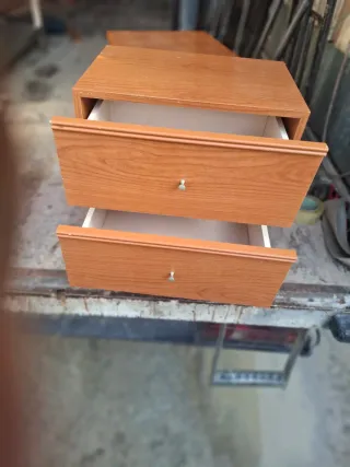 Mesitas de noche de madera (2 unidades)