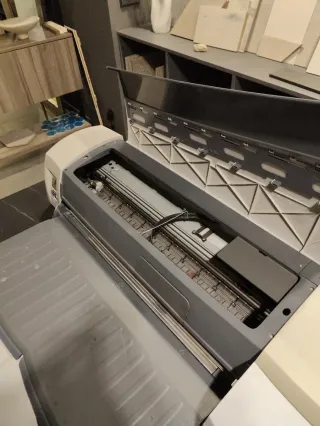 Impresora HP Designjet 100plus