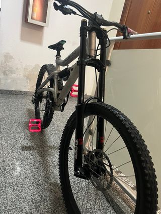 Bicicleta Santa Cruz Bullit