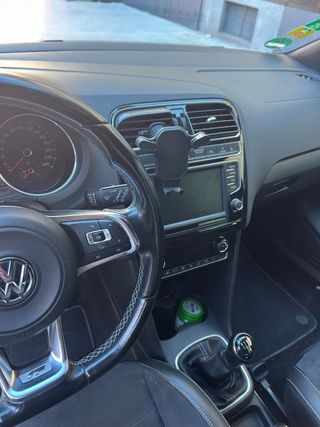 Volkswagen Polo R-line año 2016 km 167.000