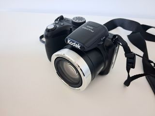 Cámara Kodak PixPro AZ422