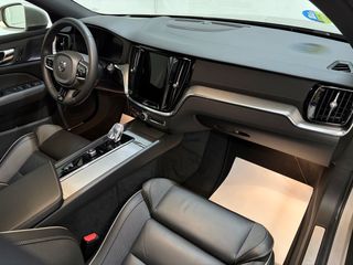 VOLVO V60 Cross Country 2.0 B4 D AWD Cross C Ultim