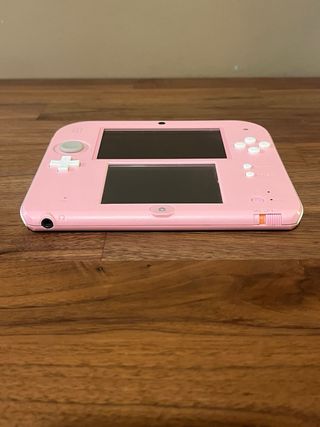 Nintendo 2DS Tomodachi Life Rosa