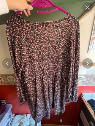 Vestido floral Pull&Bear Talla L