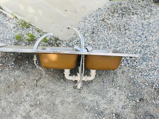 Fregadero Mayes doble seno con 2 grifos