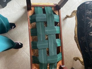 Banqueta tapizada vintage madera. No se envia.