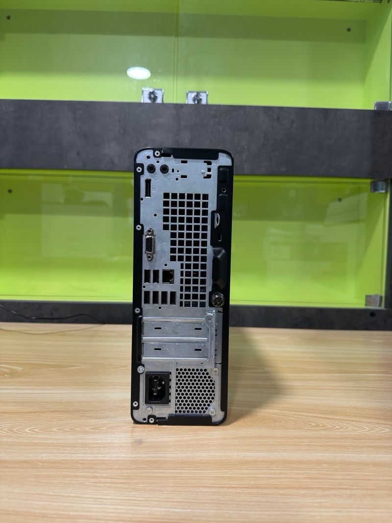 Ordenador HP Prodesk 400 G4 afbeelding 3