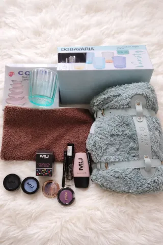 Set Regalo MU Makeup Spugnetta Blender