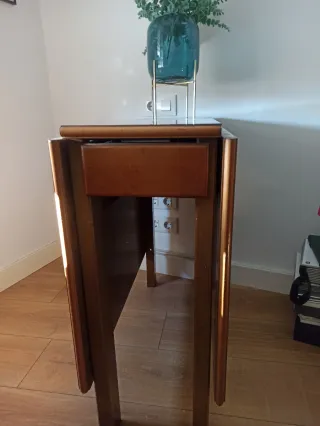 Mesa consola extensible madera con cajones