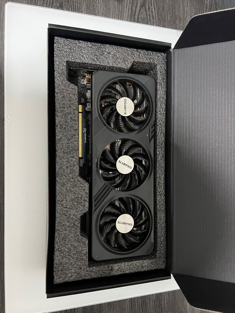 Gigabyte RTX 4060 Ti OC 16GB