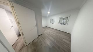 Piso en venta en Colonia Requena en Alicante