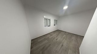 Piso en venta en Colonia Requena en Alicante