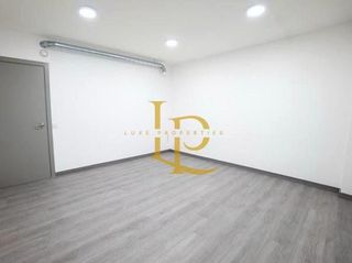 Local comercial en venta en Zona Mercat en Rubí