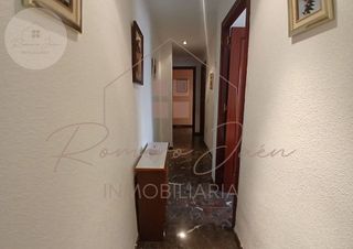 Piso en venta en Renfe - Bulevar 1º y 2º Fase en Jaén