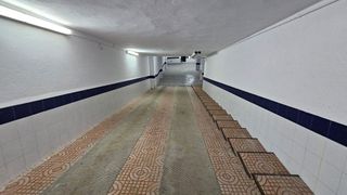 Garaje en venta en Calella