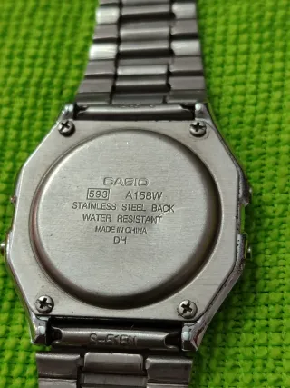 Reloj Casio Alarm Chrono Plata