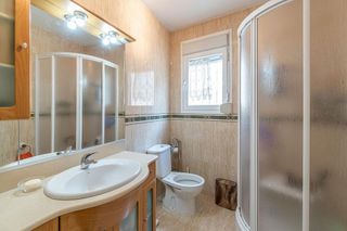 Casa adosada en venta en Cúllar Vega