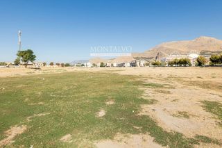 Terreno en venta en Atarfe
