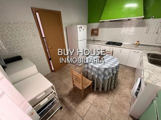 Casa adosada en venta en Yuncos