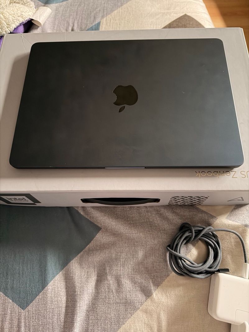 MacBook Air 13 M4 2025 afbeelding 2