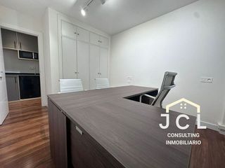 Oficina en alquiler en Centro en Oviedo