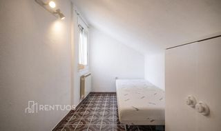 Ático en venta en Porta en Barcelona