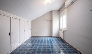 Ático en venta en Porta en Barcelona