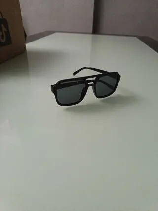 Gafas de sol unisex polarizadas negras