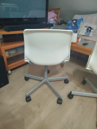 Silla escritorio Ikea giratoria blanca