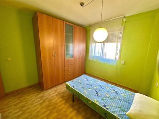 Piso en venta en Cuatrocientas Viviendas en Alicante