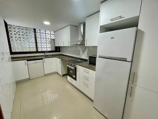 Casa adosada en alquiler en Cabo de las Huertas en Alicante