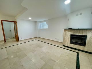 Casa adosada en alquiler en Cabo de las Huertas en Alicante