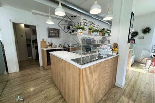 Local comercial en alquiler en Platja Llarga en Castell-Platja d´Aro