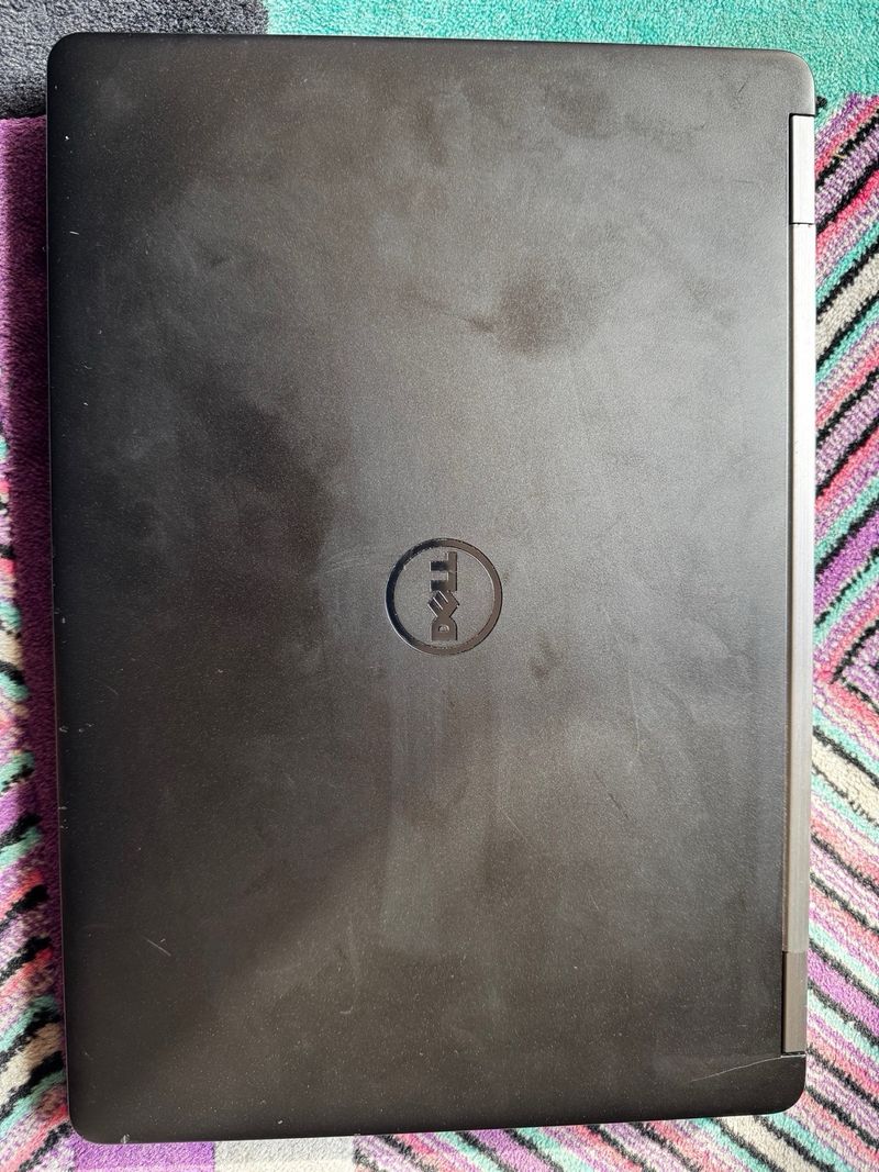 Portátil DELL Latitude E5470 afbeelding 4