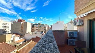 Ático en venta en Centro en Torrevieja