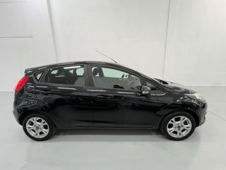 Ford Fiesta 2014 diésel 158mil km