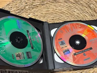 Riven: El Secuela de Myst PS1 (4 Discos)